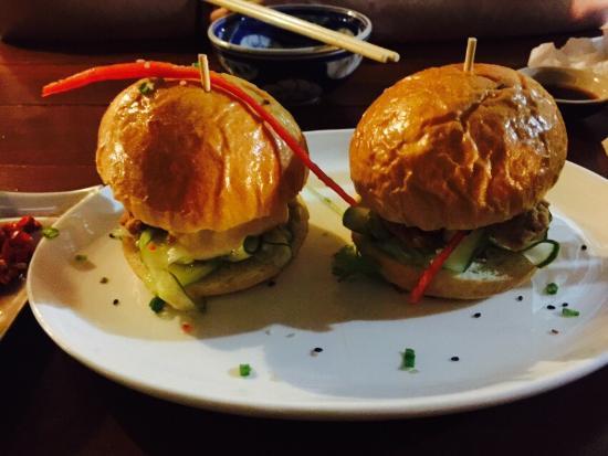 Mama Wong's Dumpling and Noodle House